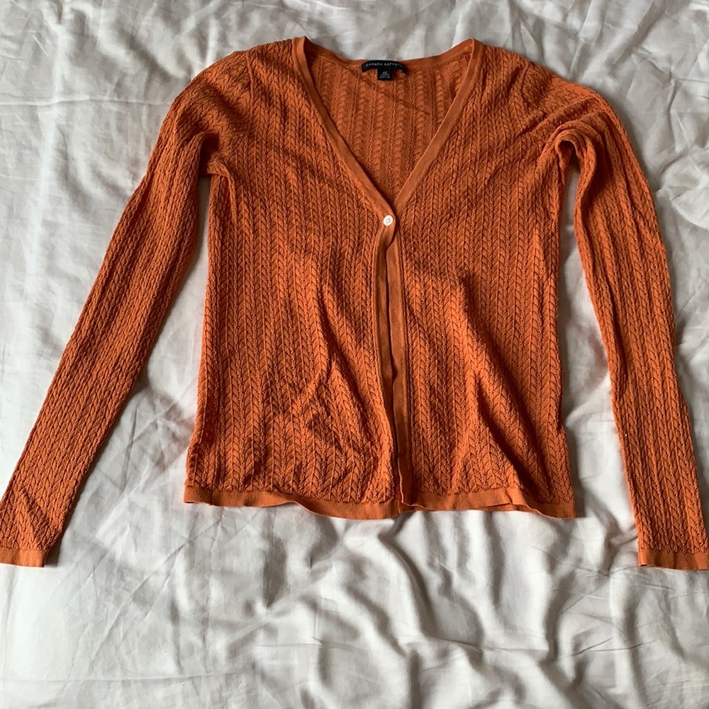 Banana republic extra small cardigan 65% silk